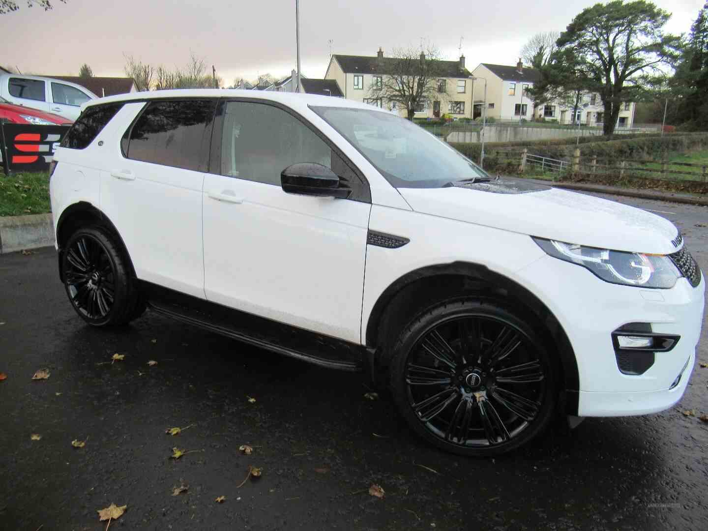 Land Rover, Discovery Sport, 2017, 2.0 TD4 Pure 5dr [5 seat]. Upgrade Bodykit and Alloys included