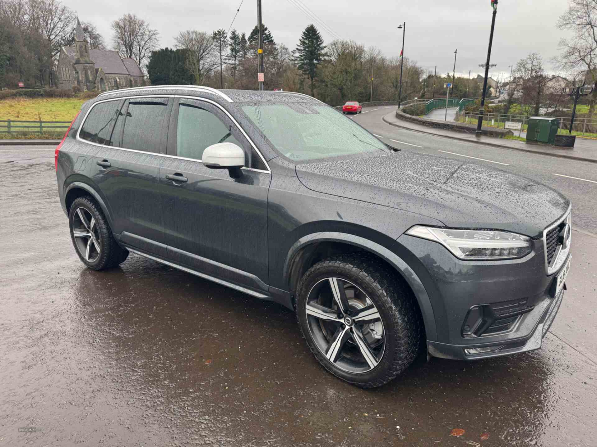 7 Seats, fully serviced